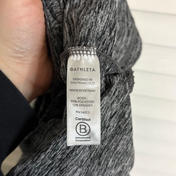 Athleta Uptempo Cropped Hoodie Gray Space Dye Womens Size Large Lightweight - Picture 9 of 10